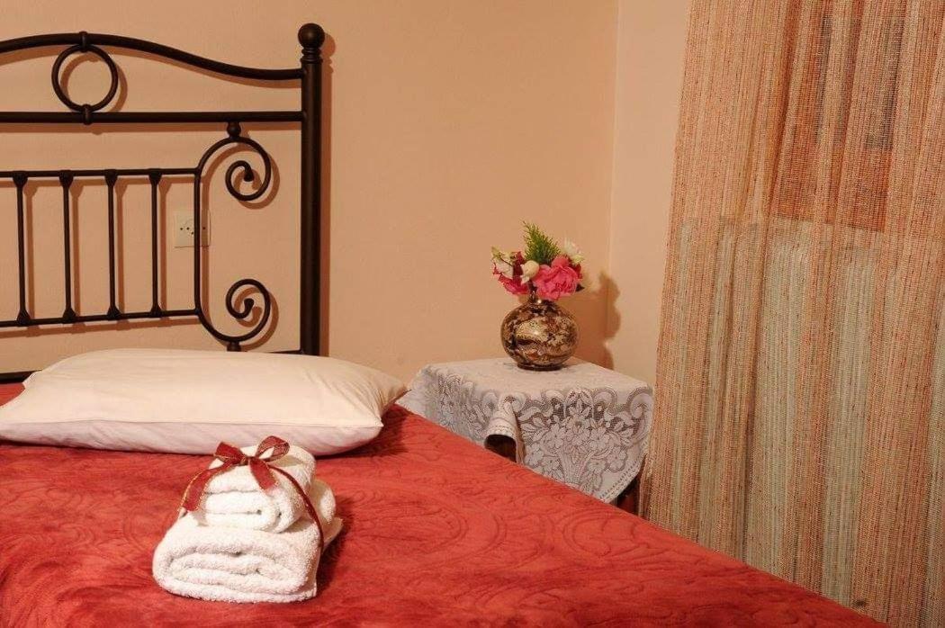 Chrysoula'S Guests Hotel Ioannina Buitenkant foto